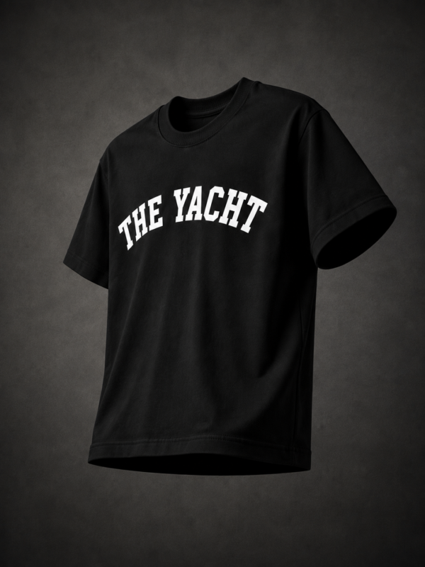 THE YACHT: BLACK REGULAR TEE