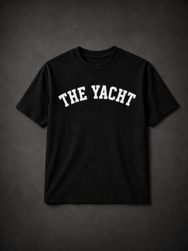 THE YACHT: BLACK REGULAR TEE